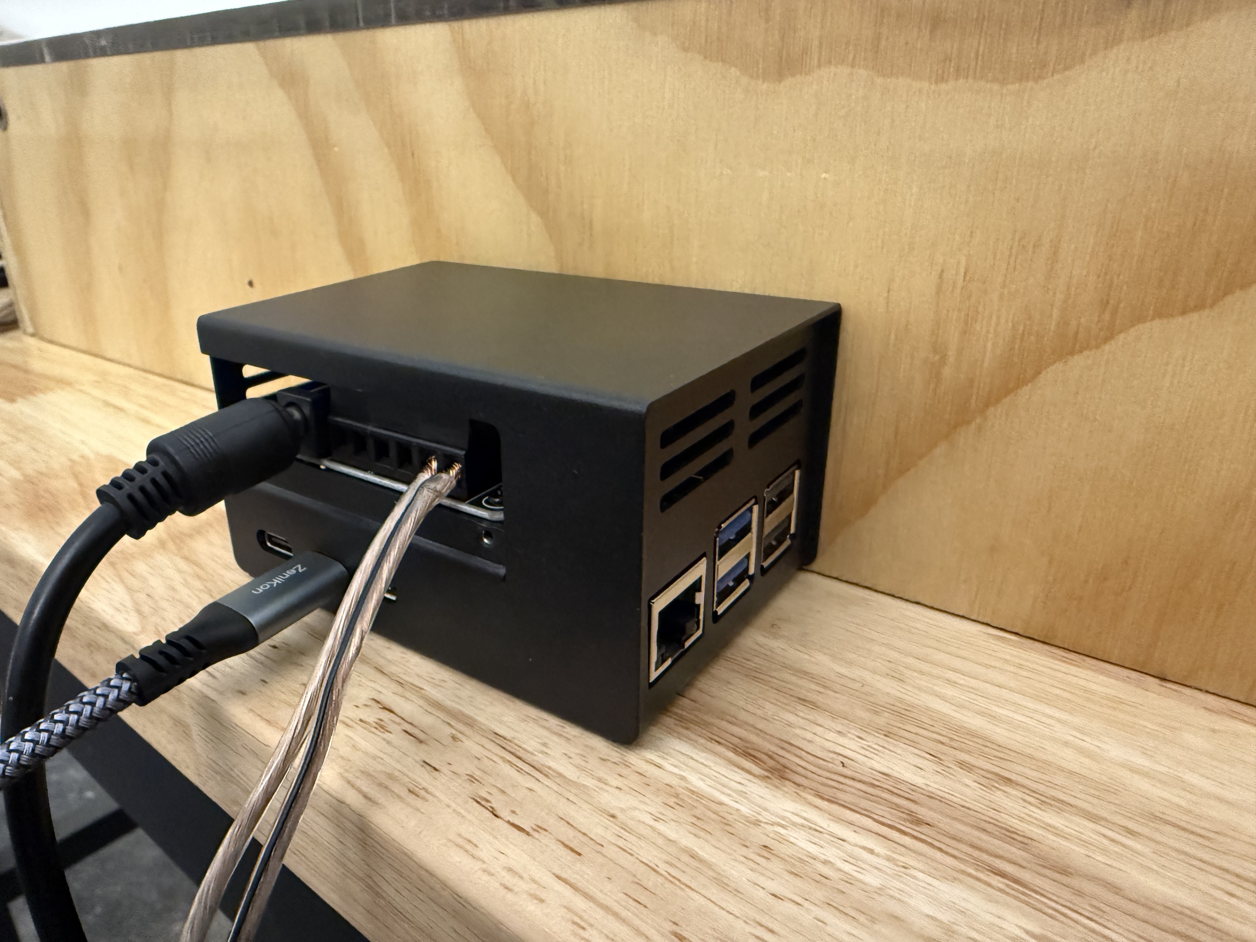 Raspberry Pi with audio hat running the instrument